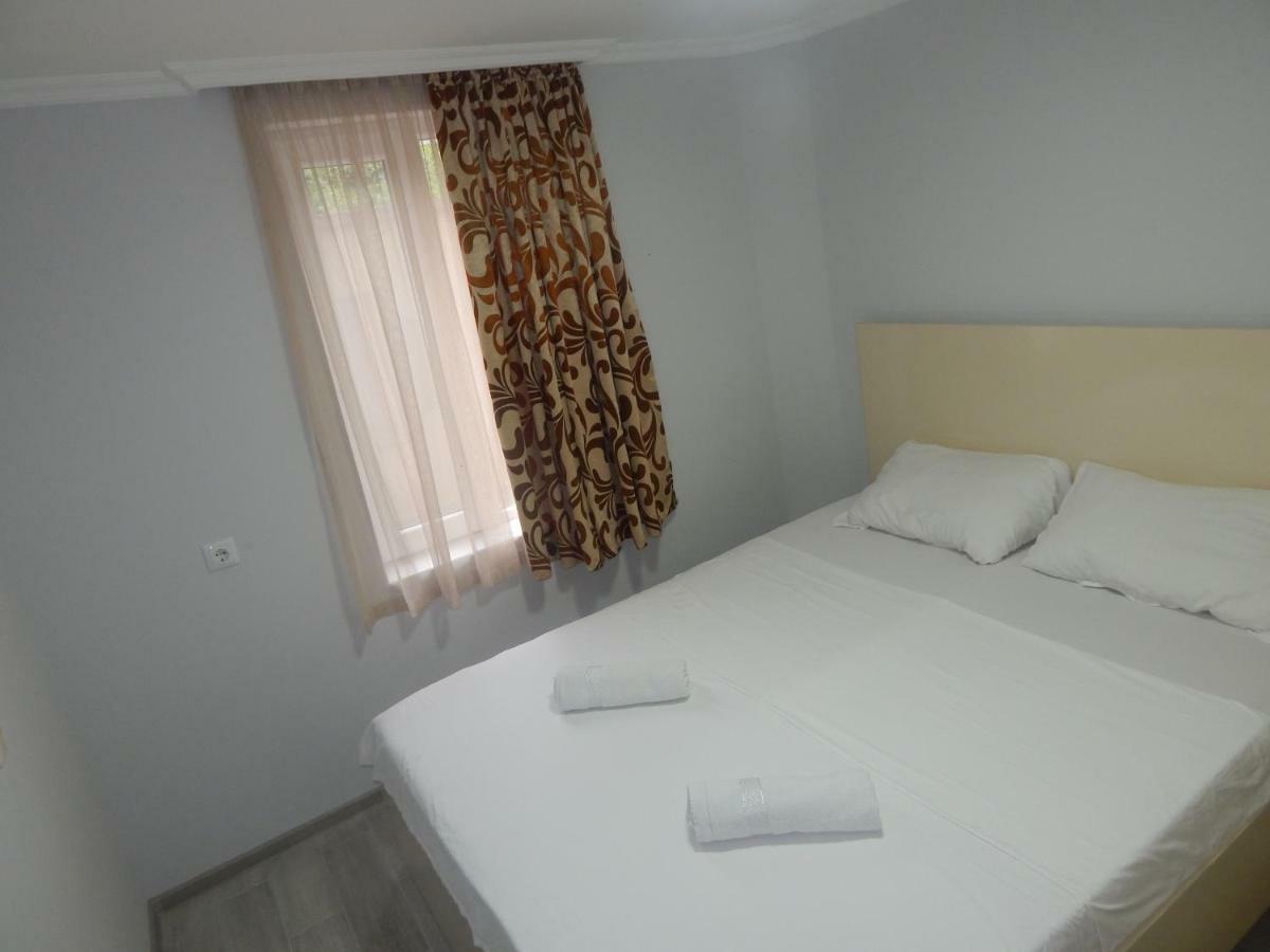 Aparthotel My Home Batumi Exterior foto