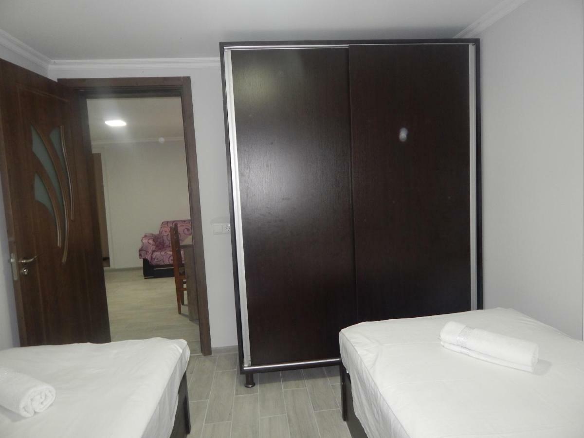 Aparthotel My Home Batumi Exterior foto